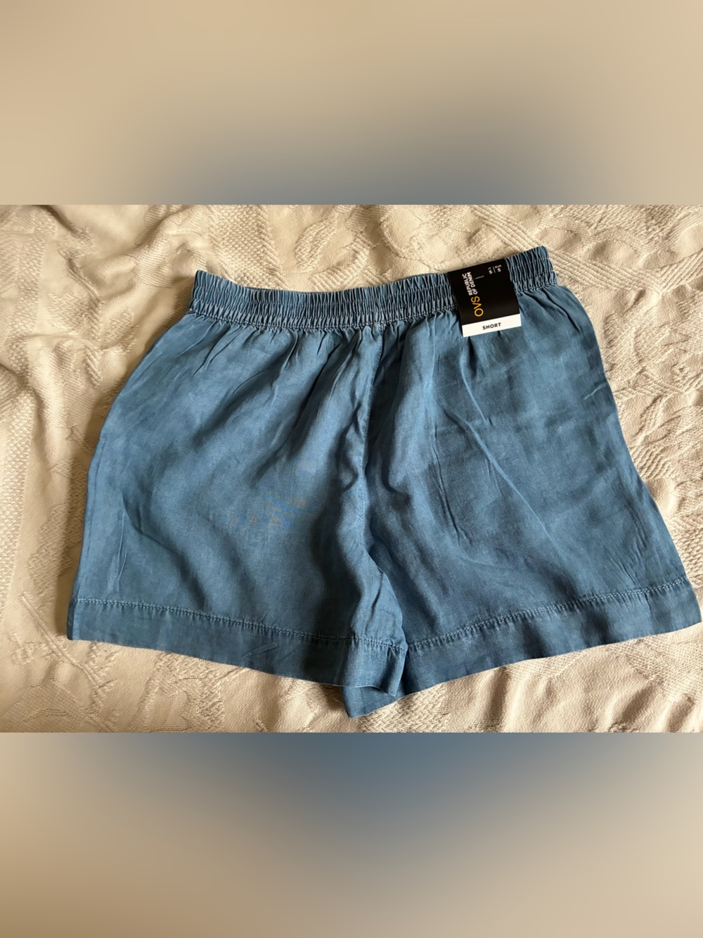 High-Rise Blue Linen-Blend Women's Shorts with Elastic Waist